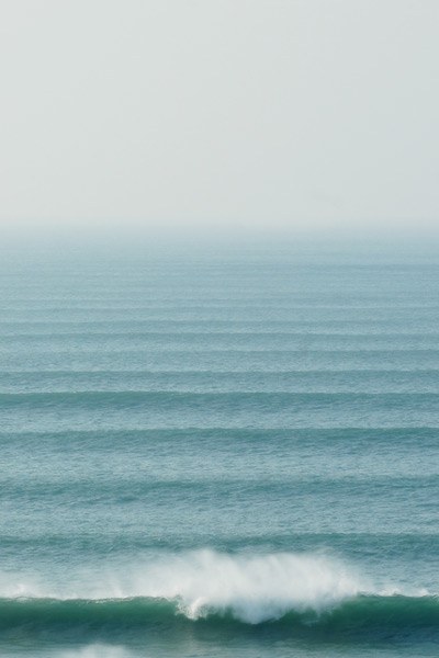 There's a breath of summer when corduroy lines approach in a sunset like this. and what a shot it is. Lens: Jay Mar 07