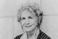 Alice Munro. Photo by Jerry Bauer.