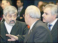 ایران سفارت کار