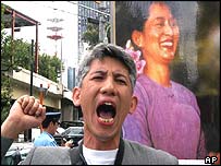Người ủng hộ bà Aung San Suu Kyi tại Tokyo