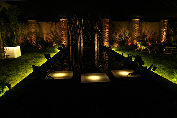 Hampton Court Palace Flower Show 2011