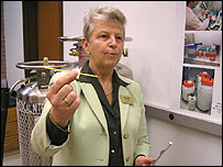 دکتر بتسی درسر