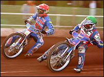 Emil Kramer and Garry Stead (Hywel Lloyd)