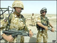 سربازان بريتانيايی در بصره