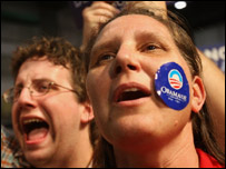 Simpatizantes em comício de Barack Obama na Pensilvânia