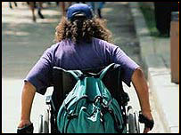 بنا بر آمار سازمان جهانی بهداشت هم اکنون بيش از ۶۰۰ ميليون نفر از ساکنان جهان به علل مختلف جسمی، روانی و اجتماعی دچار ناتوانی و معلوليت هستند 