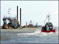 Tuna Nehri üzerindeki tartışmalı kanal