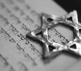 Torah with Star of David centred on the first word of Genesis. © Odelia Cohen/iStockphoto