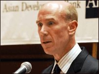 Phó chủ tịch ADB, Lawrence Greenwood