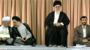 آیت الله خامنه ای و رئیسان جمهوری او