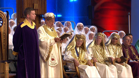 The Archdruid announces the bard to be Rhys Iorwerth of Cardiff.