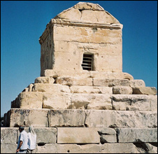 آرامگاه کوروش در پاسارگاد