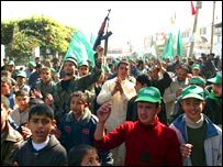 Mulţime de susţinători Hamas