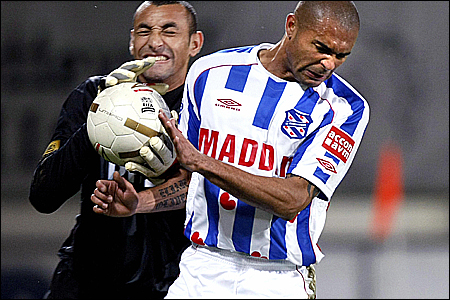 03 November 2007. SC Heerenveen's Afonso Alves