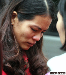 Chị Phùng Bích Ngọc, vợ ông Chiến