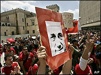 Sinh viên Israel là những người đầu tiên kêu gọi ông Olmert từ chức