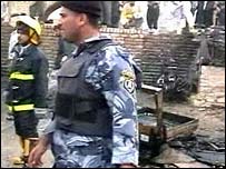 Policiais cercam local de explosão em Najaf