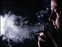 ناروے میں اگلے برس سے عام جگہوں پر سگریٹ پینا منع ہوگا