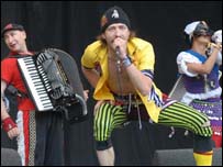 'Гоголь Борделло' на сцені 