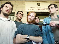 Adolescentes israelenses condenados por deserção