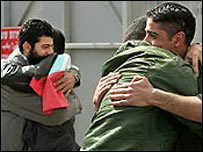 रिहा हुए फ़लस्तीनी