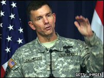 Porta-voz militar dos EUA, general-de-brigada William Caldwell