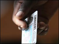 Carteira para votar no Zimbábue