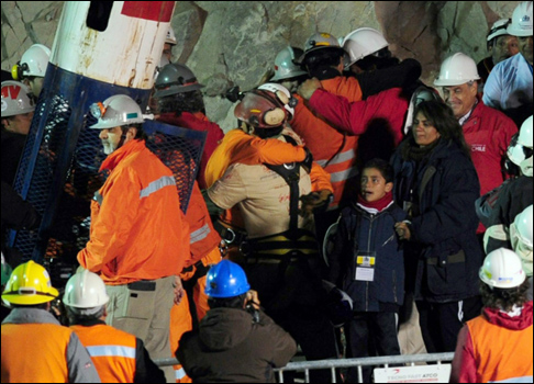 الترحيب بالعائدين من الحصار