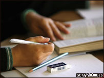 私校学生做家课