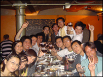 Sinh viên Việt Nam liên hoan