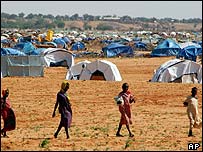 Campo de refugiados no Sudão