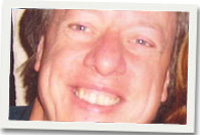 Y diweddar Huw Davies