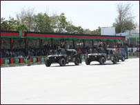 د لمانځن غونډې پيل