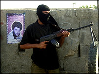 Muktada es Sadr'a bağlı bir milis