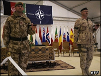 پرچمهای ناتو