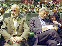 مصطفی معين (چپ) نامزد اصلاح طلبان پيشرو و رضا خاتمی، يار انتخاباتی او