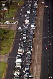 ماشين ها در مدخل باتون روژ