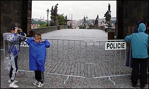 Mimořádný stav bude trvat do 22. srpna