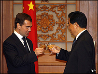 هو جین تائو و دیمیتری مدودف