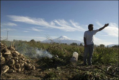 Iğdır'ın Alican köyünden bir adam