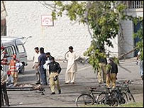 Polícia no local do atentado
