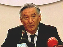 Марказий сайлов комиссияси раиси Мирзоулуғбек Абдусаломов имзо йиғиш 9 ноябрда ниҳоясига етиши кераклигини айтган 