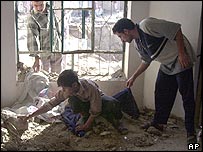 Felluce'de hasar görmüş bir ev