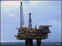 Một dàn khoan dầu
