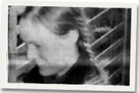 Lackie Lee -y ferch gyntaf i gyrraedd yn ôl yn y ras