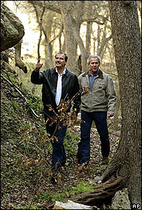 Os presidentes do México, Vicente Fox, e dos Estados Unidos, George W. Bush