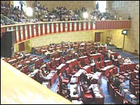 سرنوشت مجلس ششم نشان داد که در ميان حاکمان جمهوری اسلامی ظرفيت بالايی برای پذيرش اصلاحات وجود ندارد