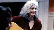 Iconic country artist Emmylou Harris