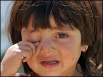 سواتۍ بې کوره شوې نجلۍ