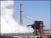 Fábrica no Colorado emite gases no meio ambiente